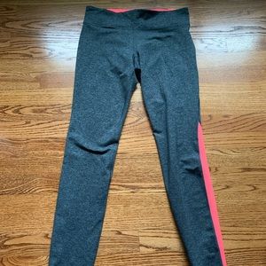 Under Armour Leggings Gray Pink Size M